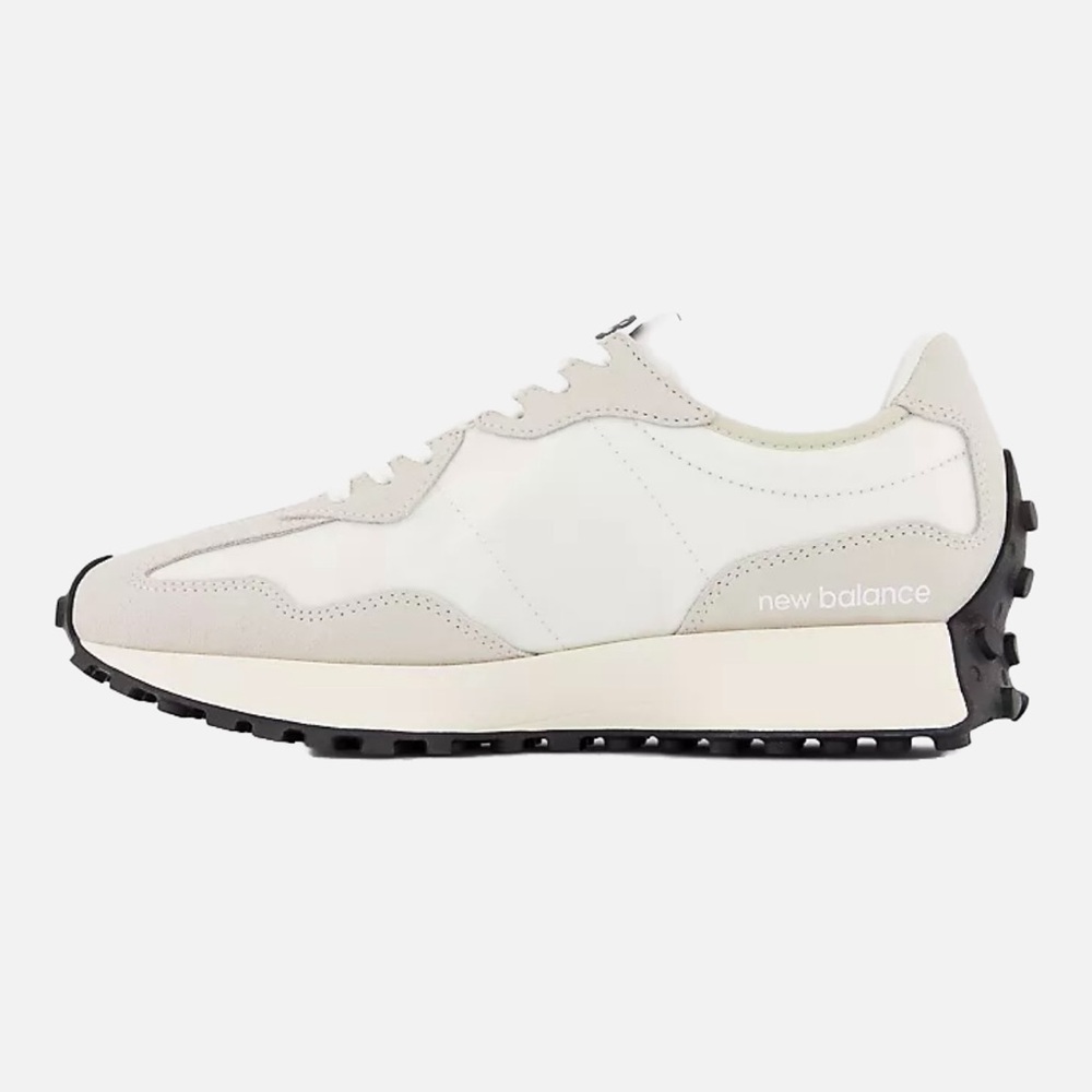 New Balance Women’s Cream, White & Black Retro Runner Sneakers - Picture 3 of 16